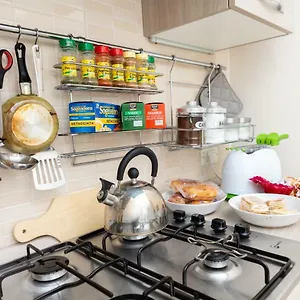 https://vecchia-napoli-tribunali.hotels-amalfi.com